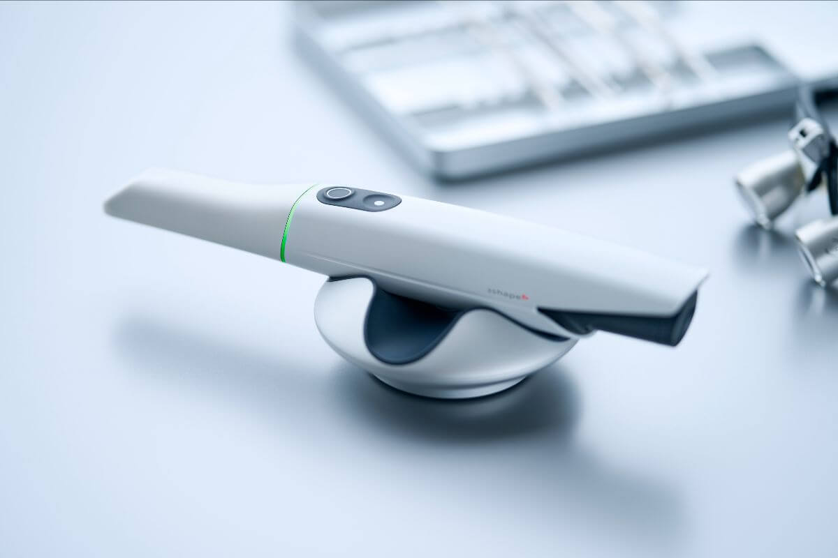 3Shape TRIOS 5 wireless intraoral scanner used at Monroe Family Dental for digital denture impressions